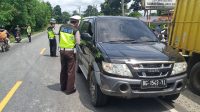 Penindakan kendaraan yang melakukan pelanggaran lalu lintas