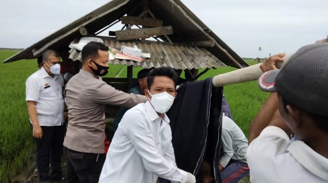 Proses evakuasi korban