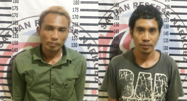 Dua orang terduga pengedar narkoba jenis sabu berinisial SO als TK (34) dan SN (32), yang dibekuk Polisi